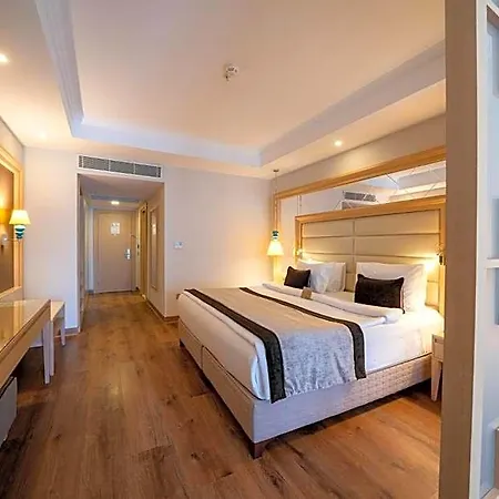 Korumar Ephesus & 5* 셀주크
